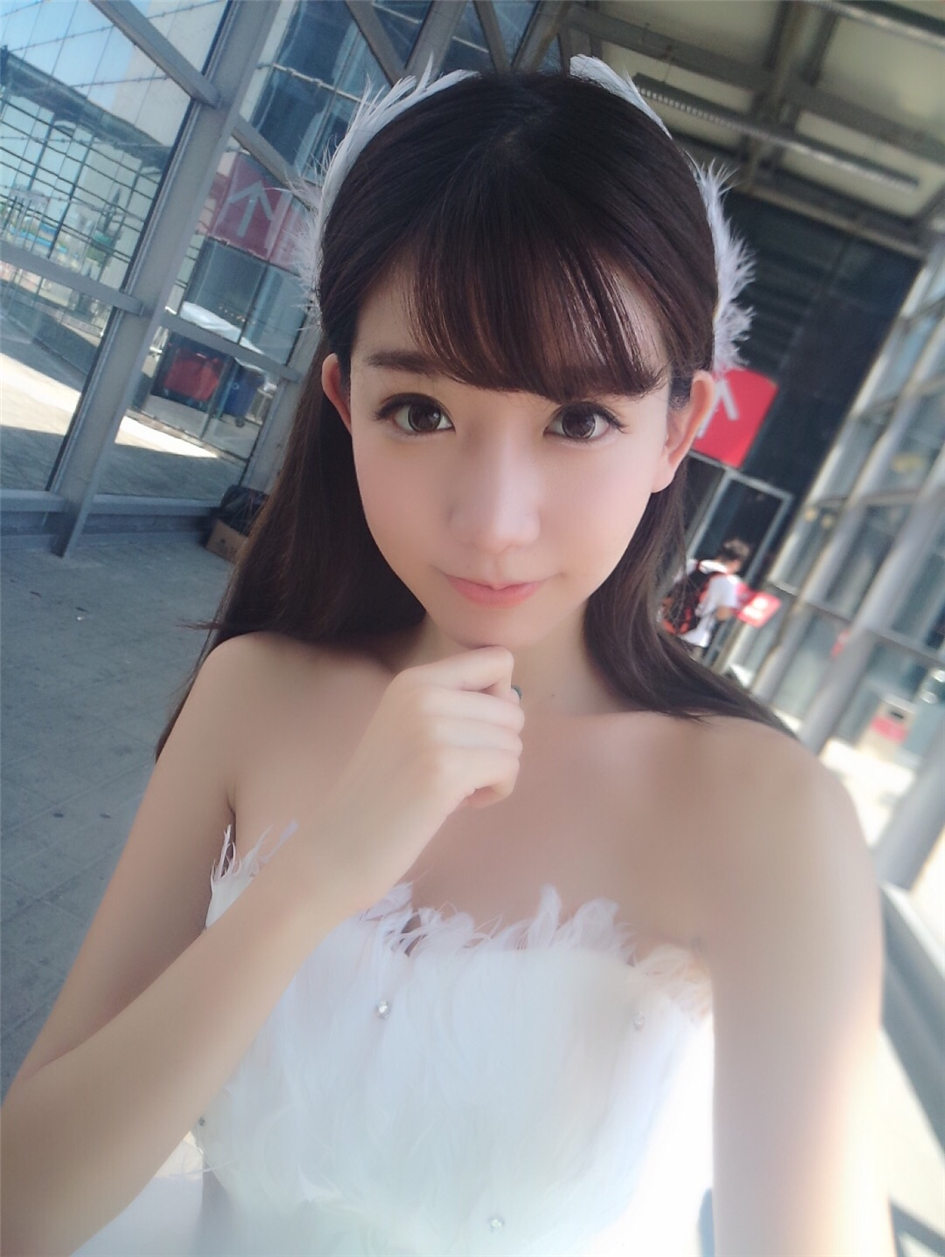 陈潇 性感美女CJ2015绝色美照