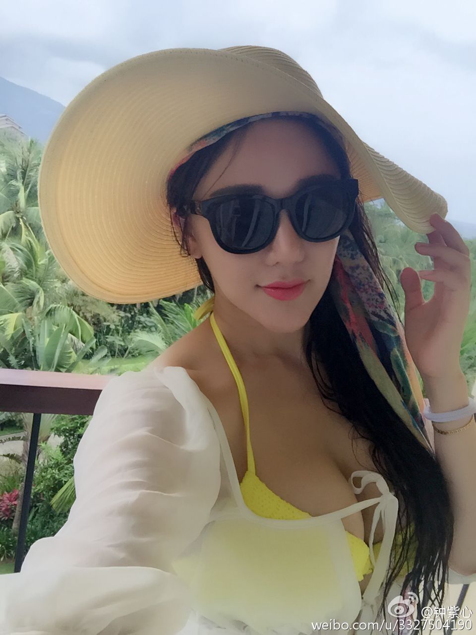 钟紫心(杨紫璐) 比基尼诱惑私房照诱惑写真图