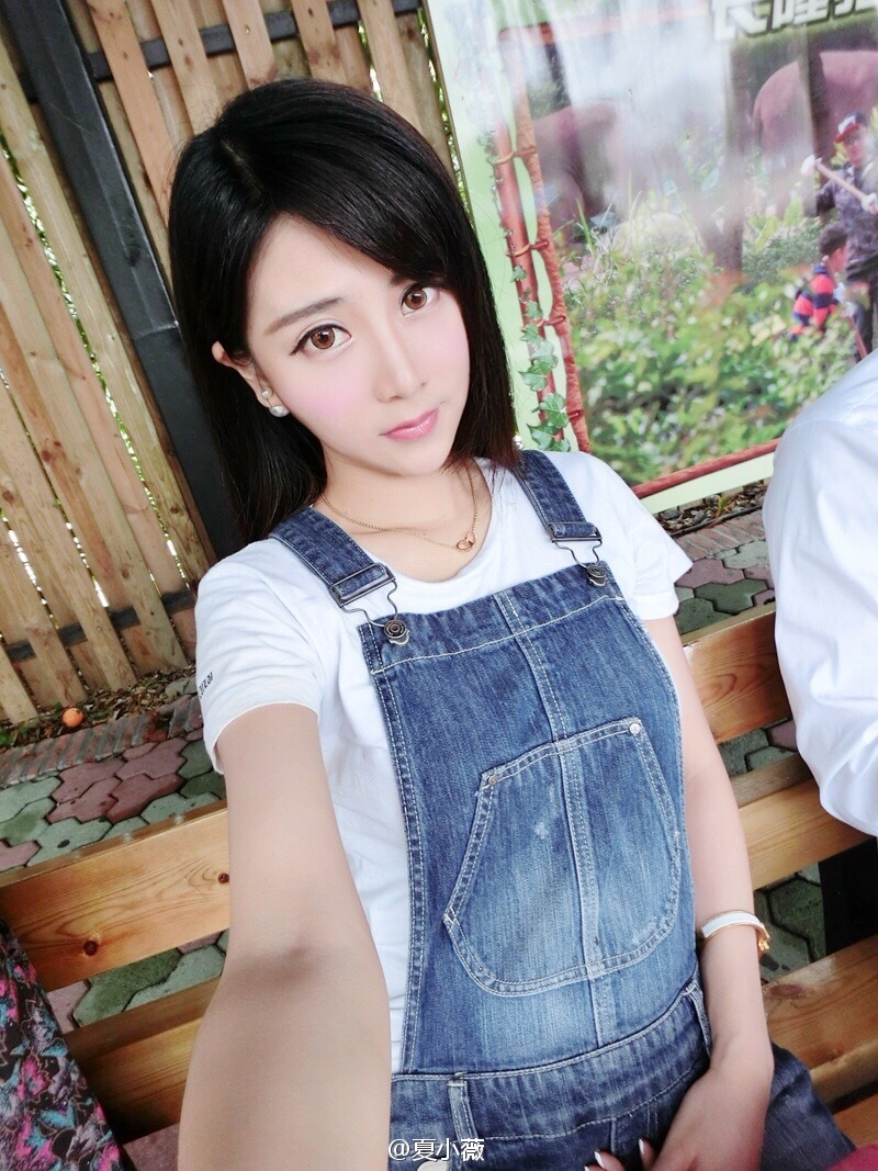 夏小薇 火辣性感私房照诱惑写真图
