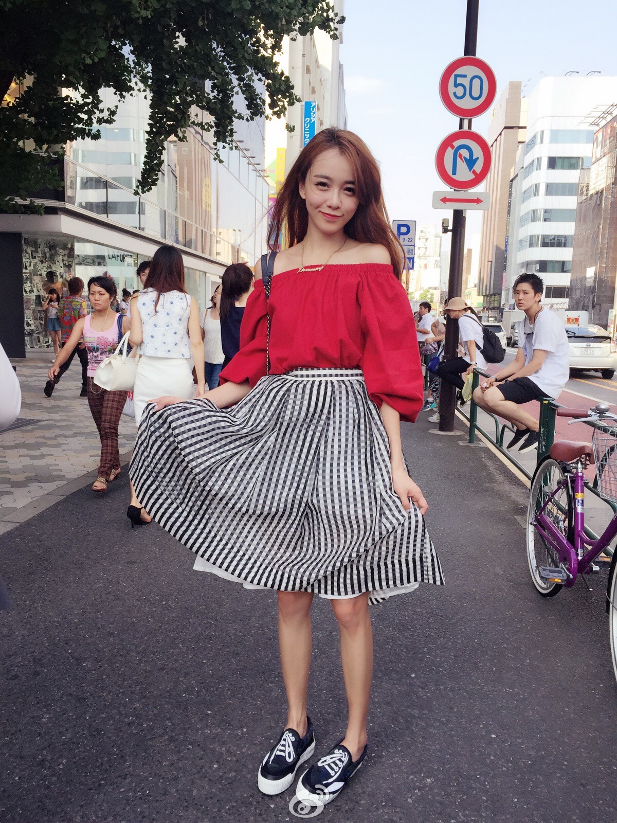 黄一琳 《Vivi 昕薇》首席名模外拍写真图