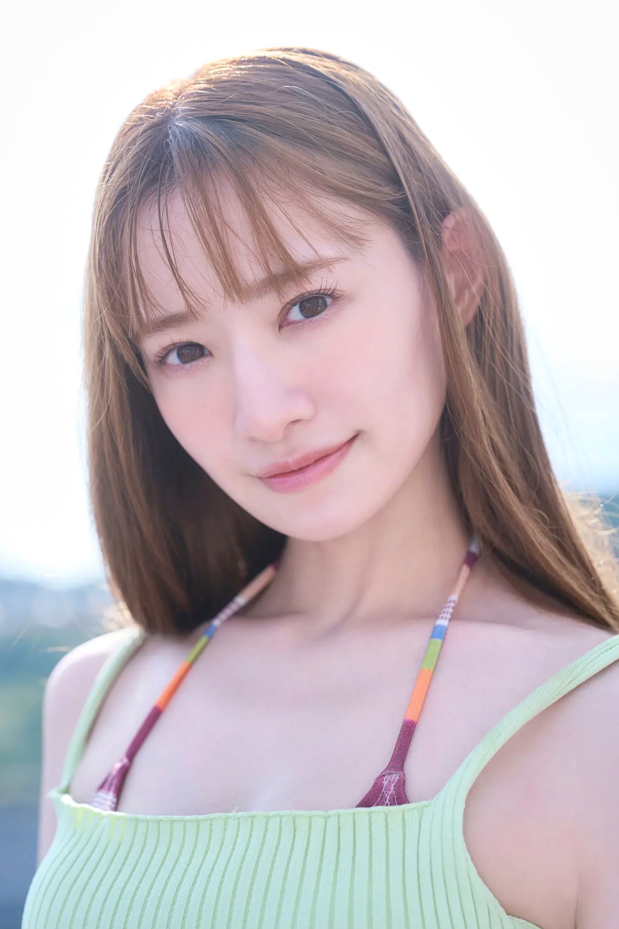 中田花奈《花ほころぶ》海边比基尼与温泉湿身清纯性感写真