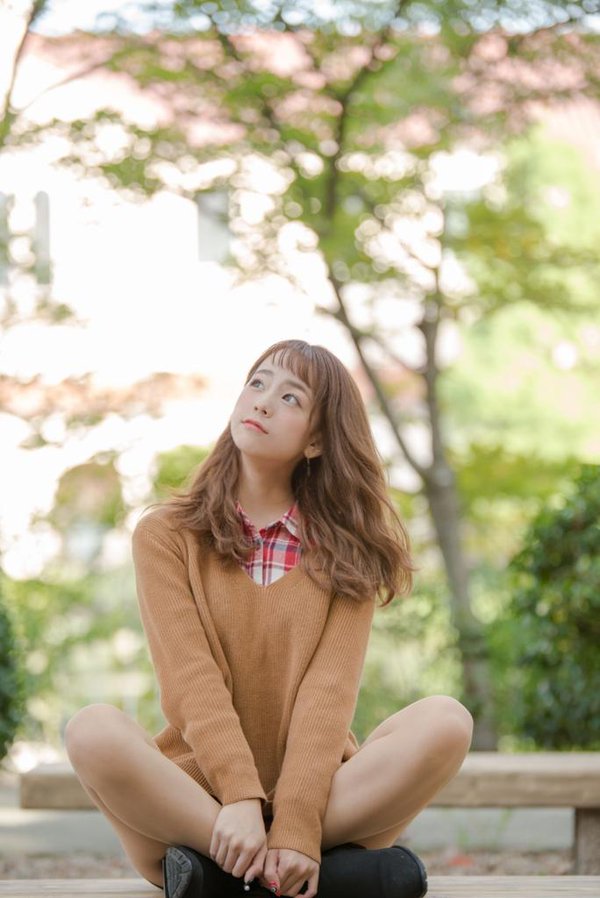 黑田真友香 现役女大学生首次泳装写真图