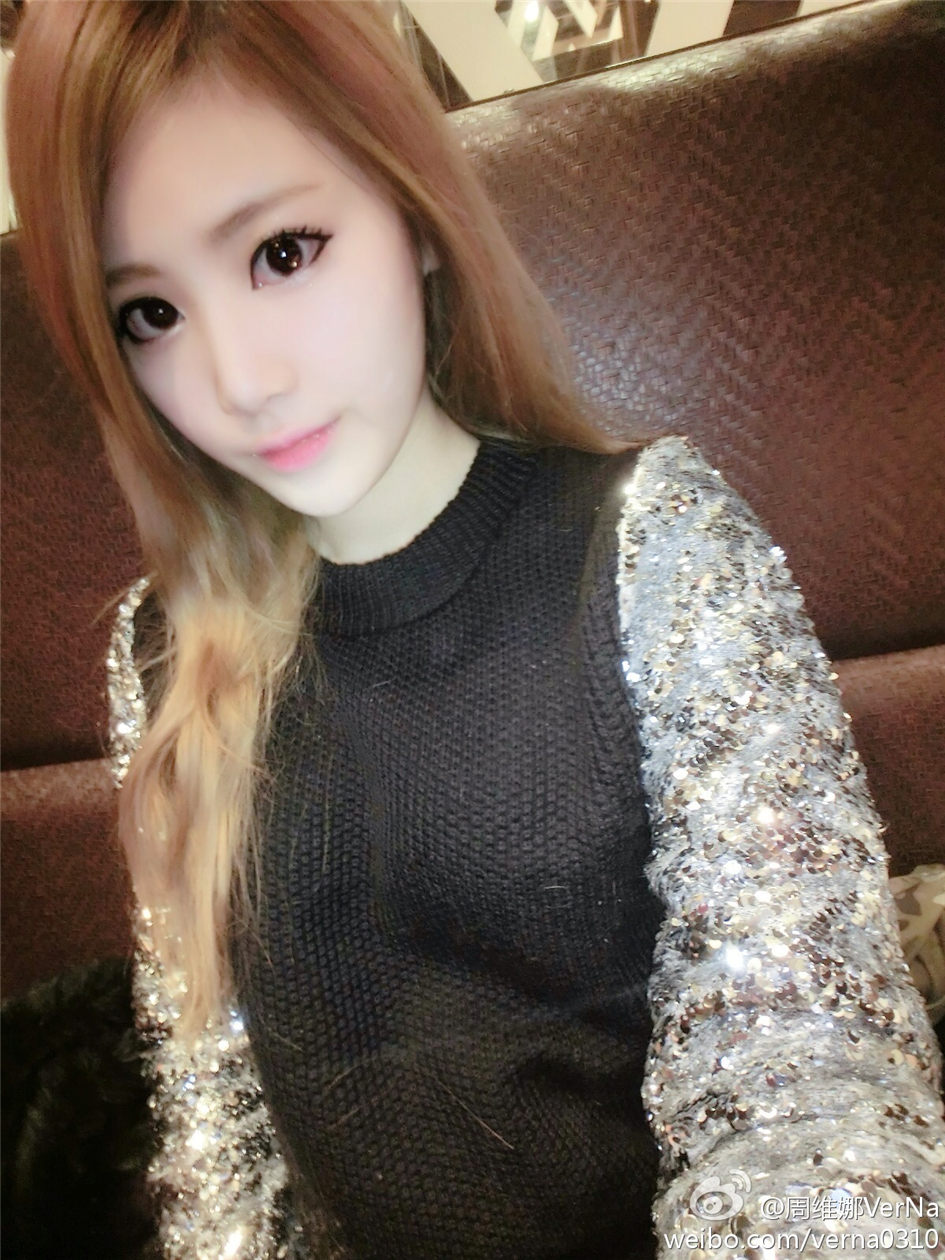 周维娜VerNa 性感美女淡雅脱俗私拍图片