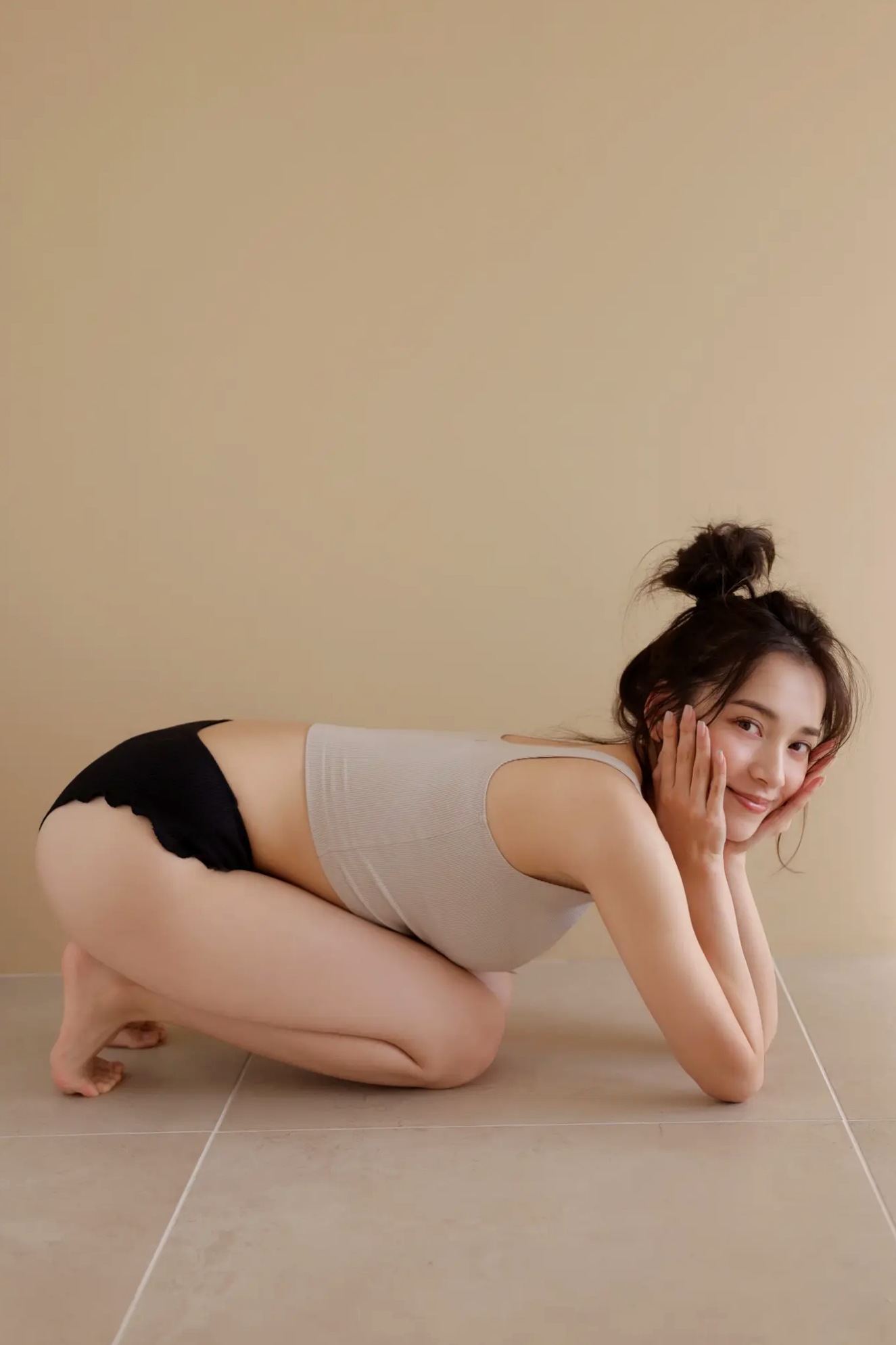 都丸紗也華 - 柔肌グラマラス 日系性感私房写真