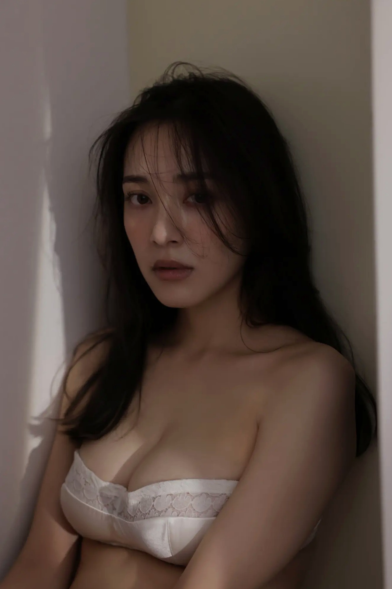 都丸紗也華 - 柔肌グラマラス 日系性感私房写真