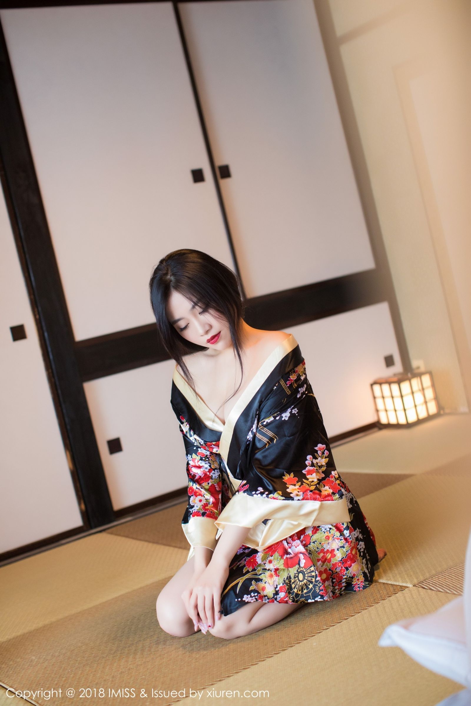 冬日女神许诺Sabrina 雪地戏耍妩媚和服