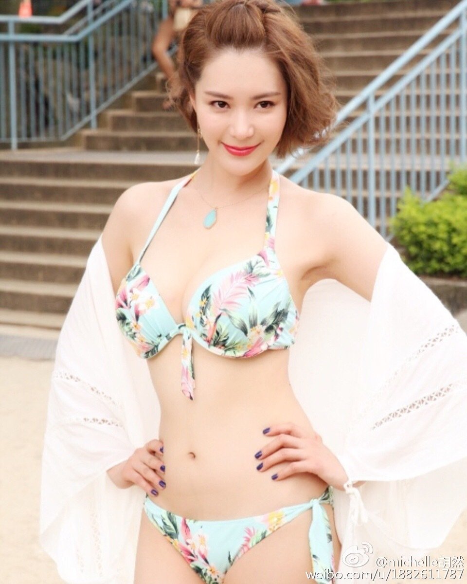 胡然 短发气质美女微博私房照诱惑写真图
