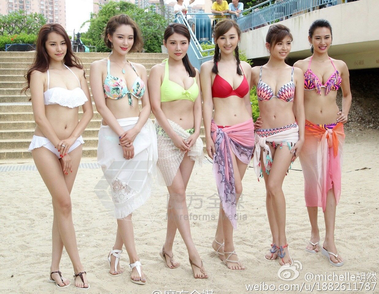 胡然 短发气质美女微博私房照诱惑写真图
