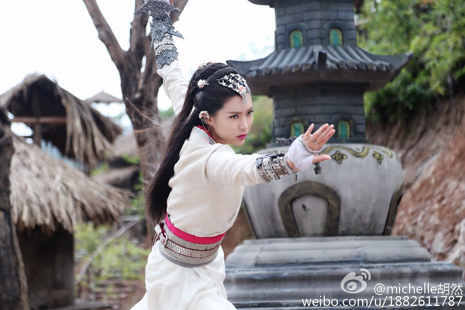 胡然 短发气质美女微博私房照诱惑写真图