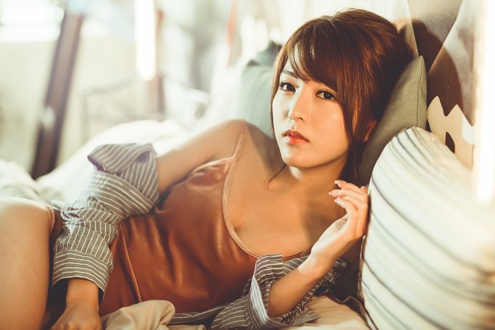 Vivi Tam(谭嘉仪) 小女人