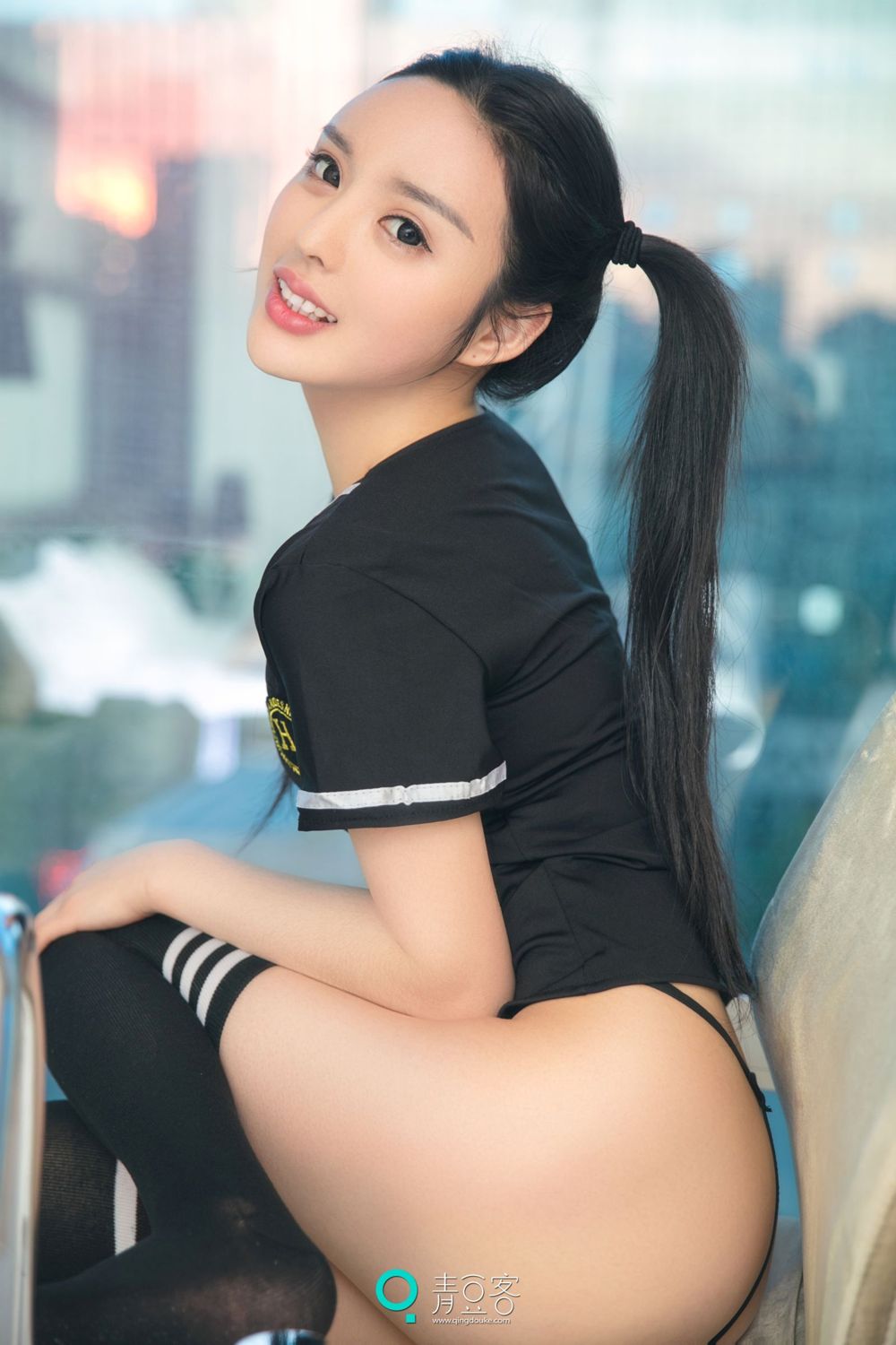 双马尾少女苏迪 尽展清纯魅力
