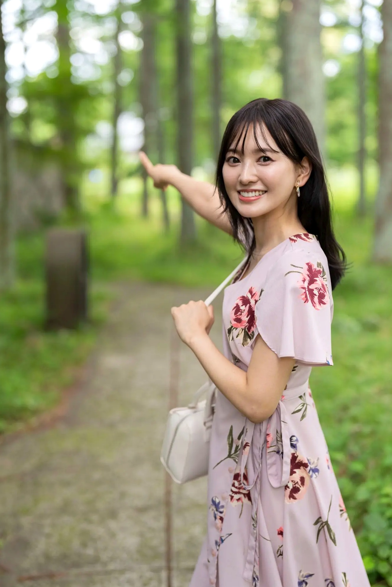 兒玉遥《秘密的关系》性感内衣与比基尼私房写真