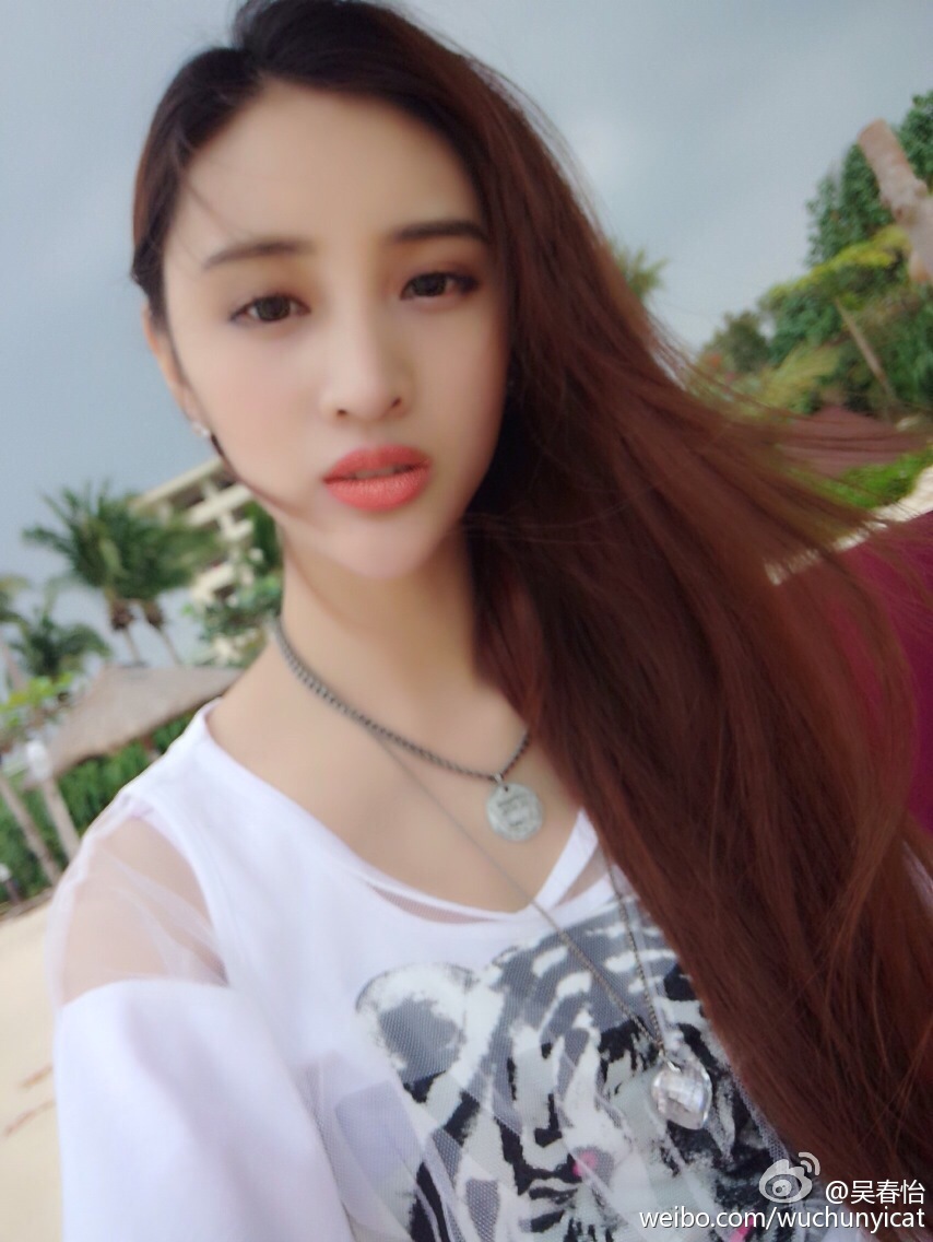 怡猫儿(吴春怡)-微博私房照