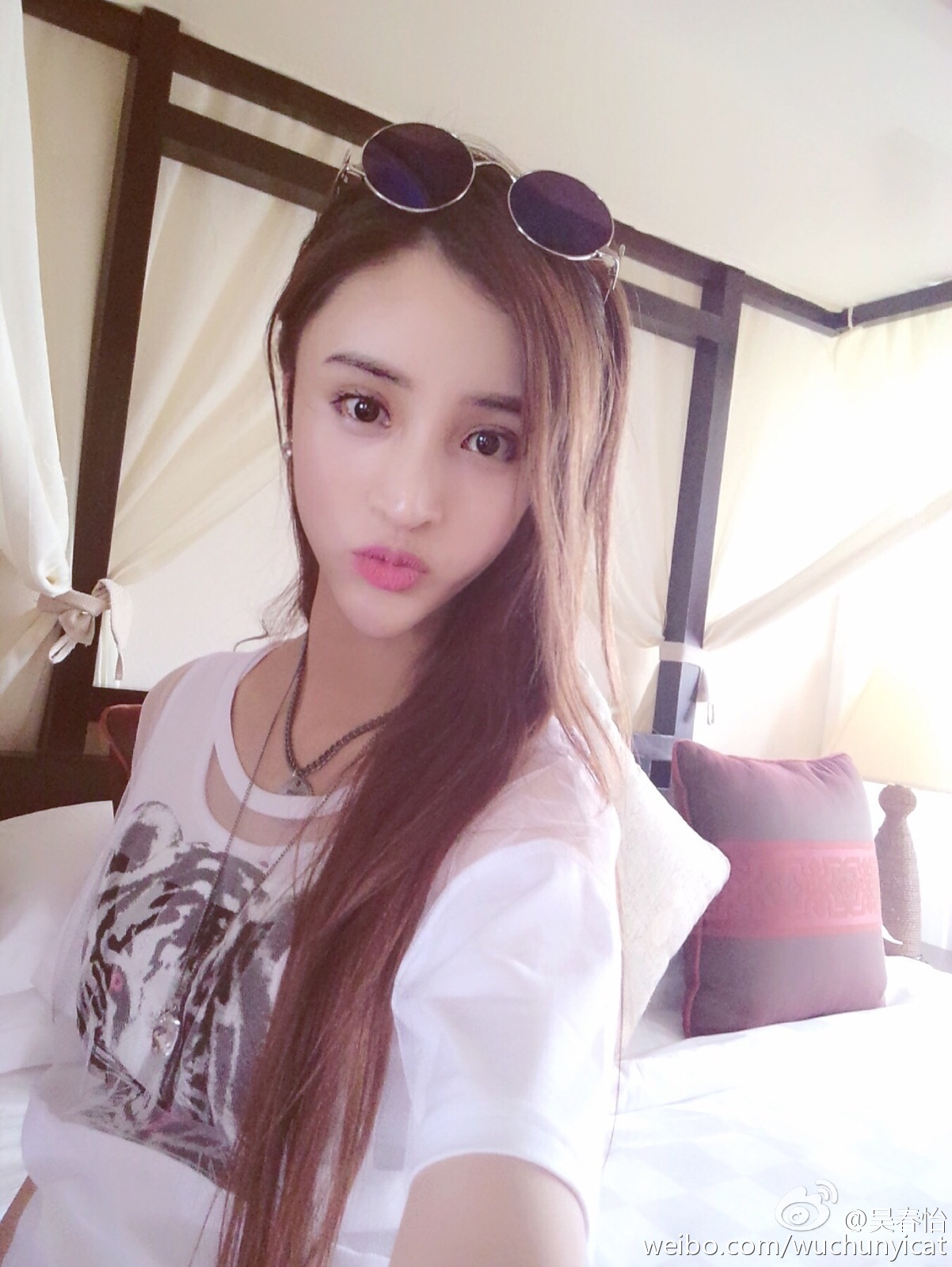 怡猫儿(吴春怡)-微博私房照