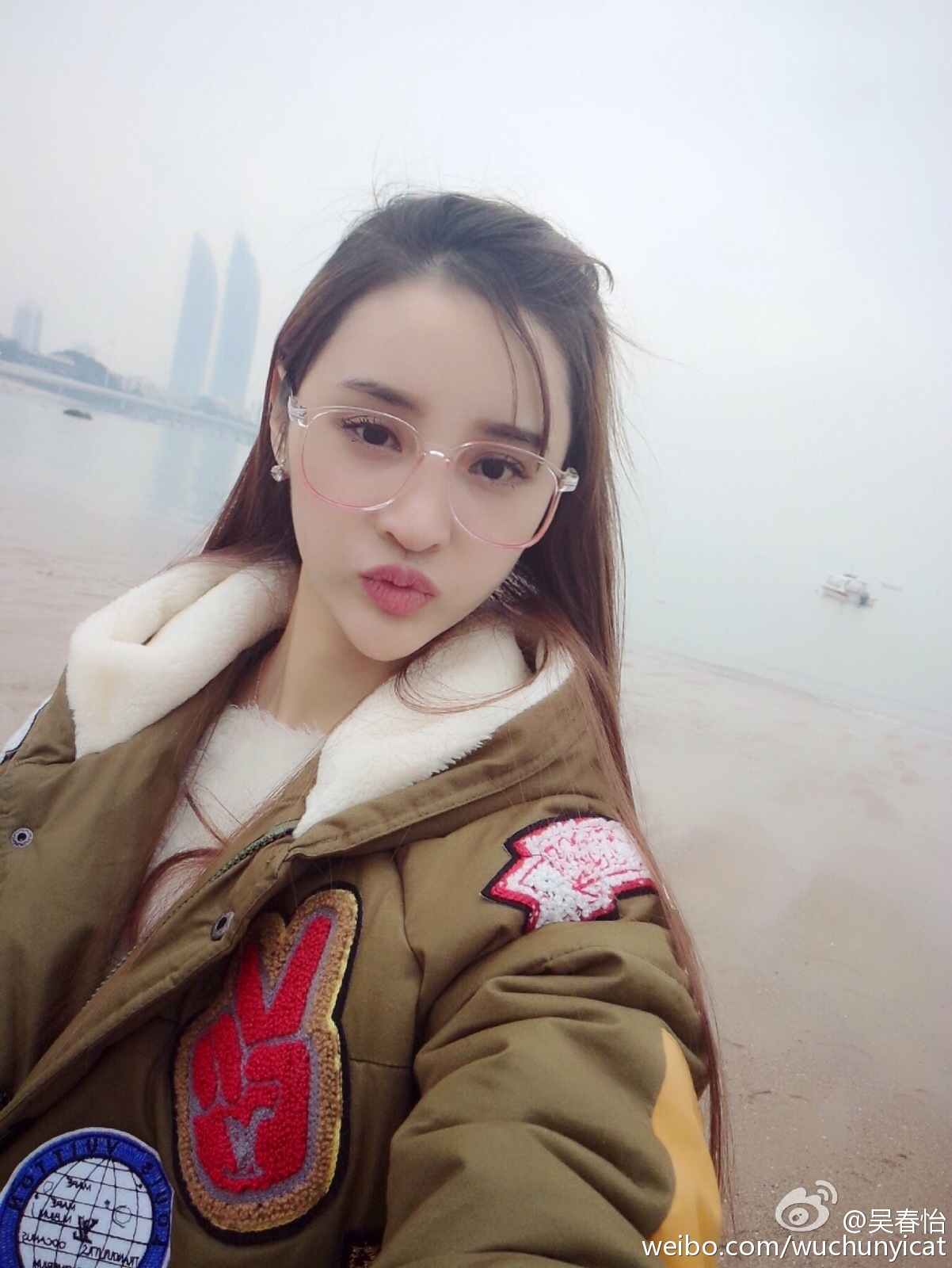 怡猫儿(吴春怡)-微博私房照
