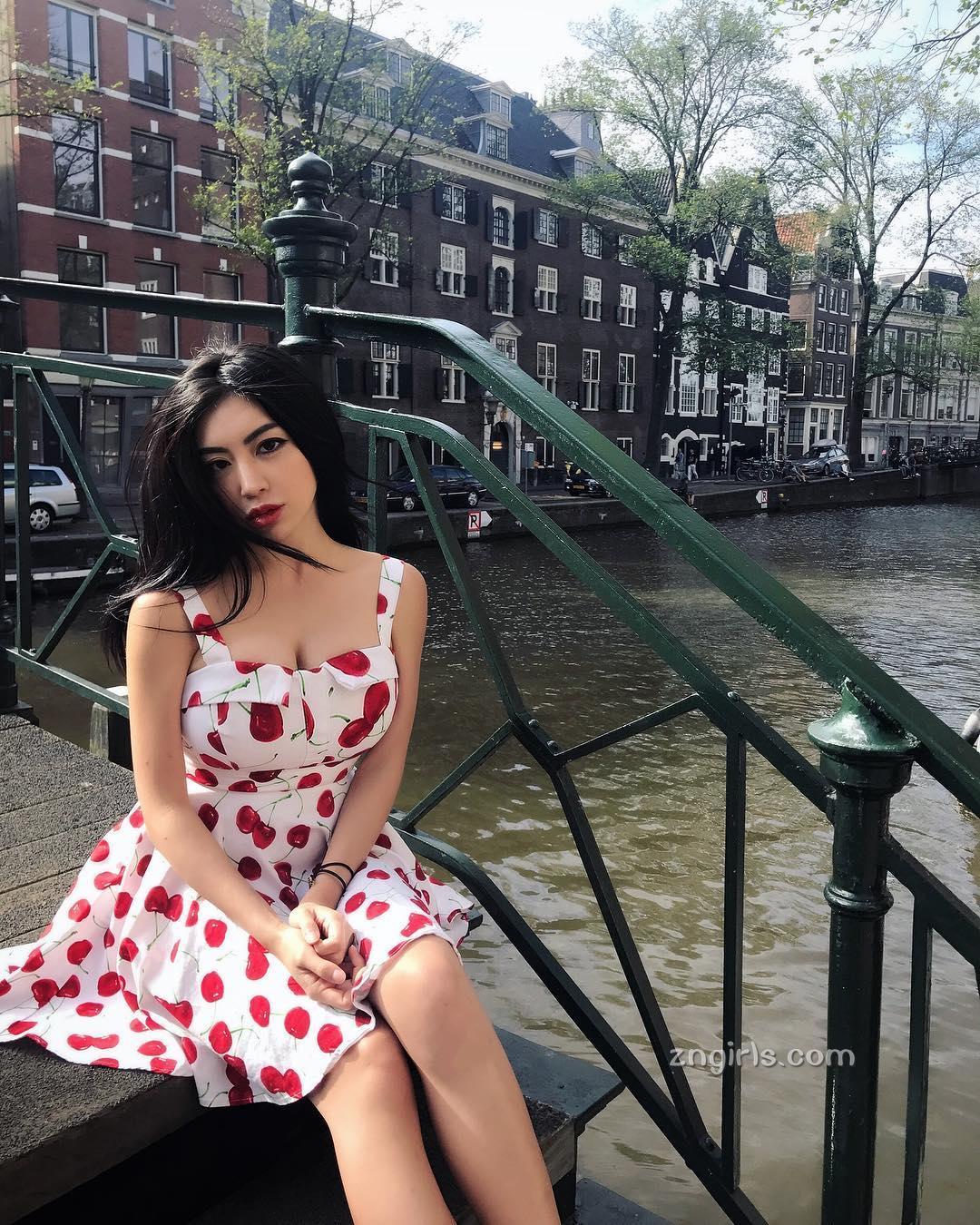 伦多华裔小姐柳曦颖 学霸姐姐大方秀美照