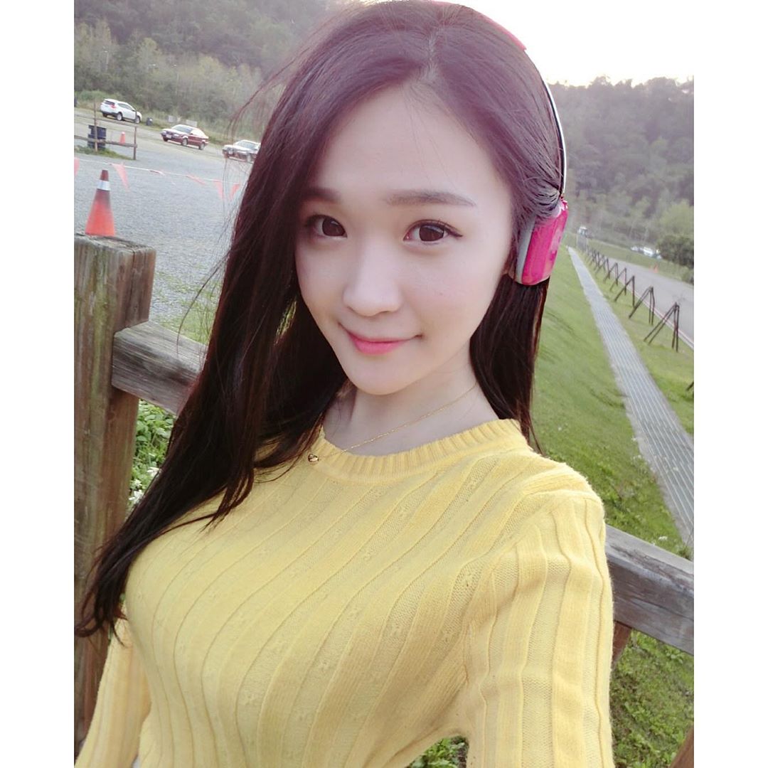 Irene Chang 音乐才女治愈系美图
