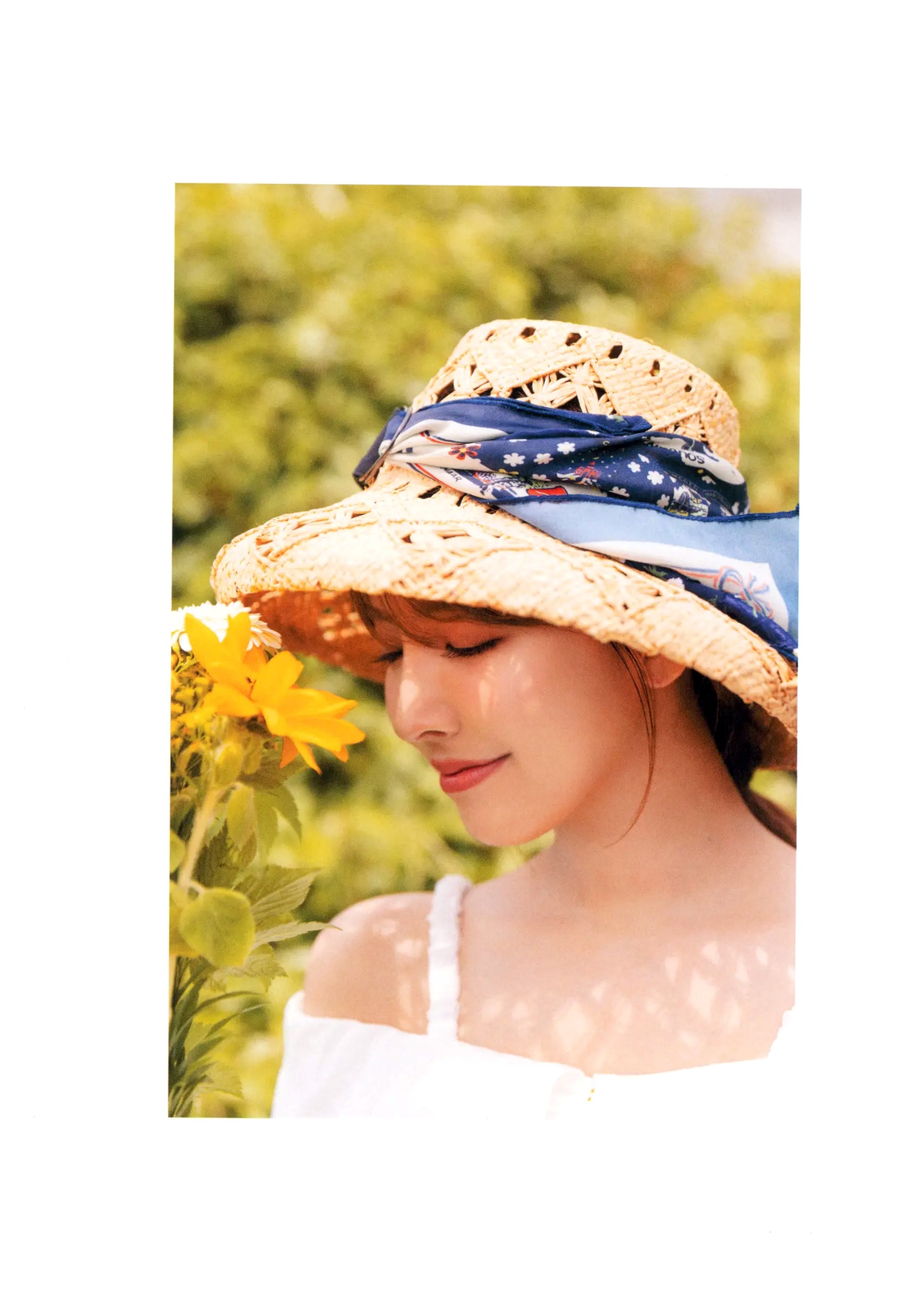 三上悠亚《Miss》写真集:日系清纯时尚美妆与惬意生活随拍