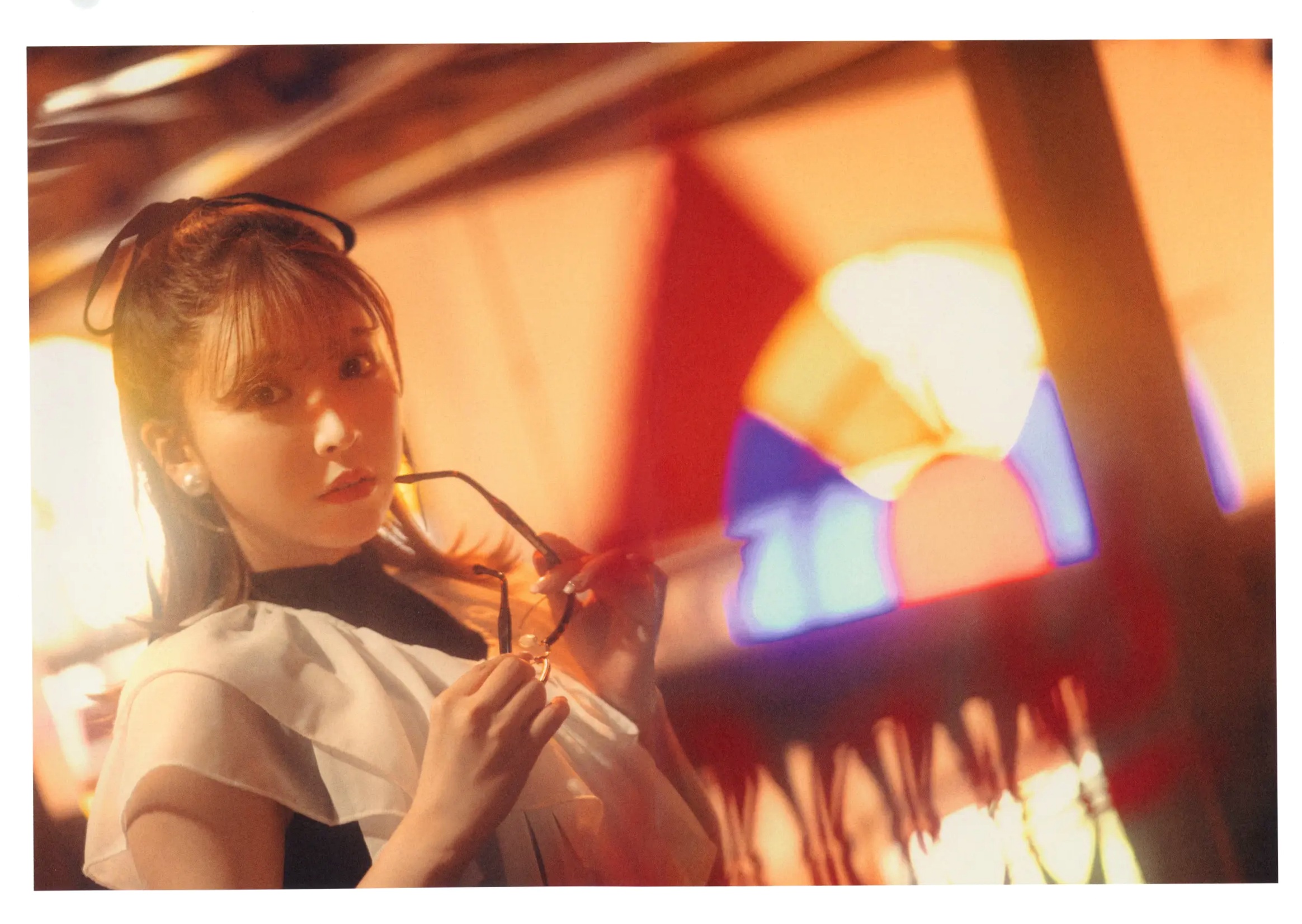 三上悠亚《Miss》写真集:日系清纯时尚美妆与惬意生活随拍