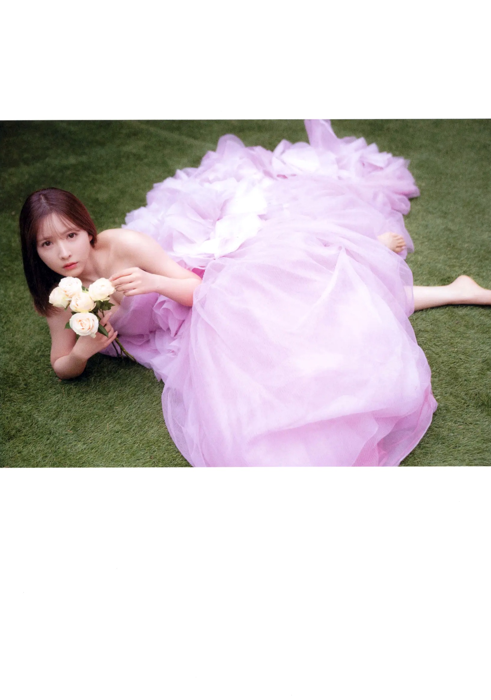 三上悠亚《Miss》写真集:日系清纯时尚美妆与惬意生活随拍