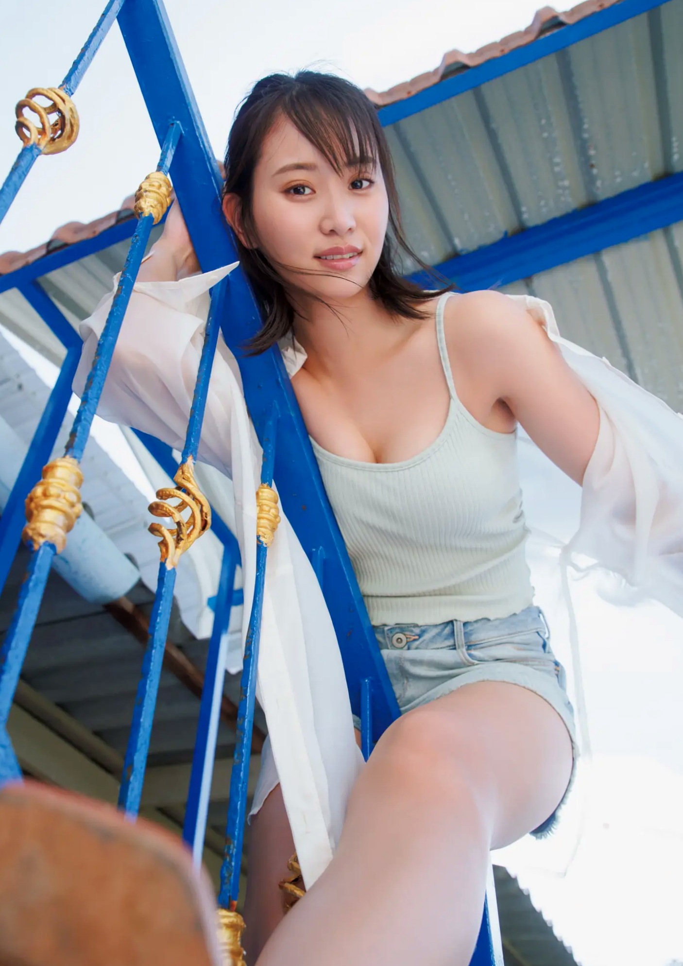 永尾まりや《Capricious》性感内衣与清新户外写真集
