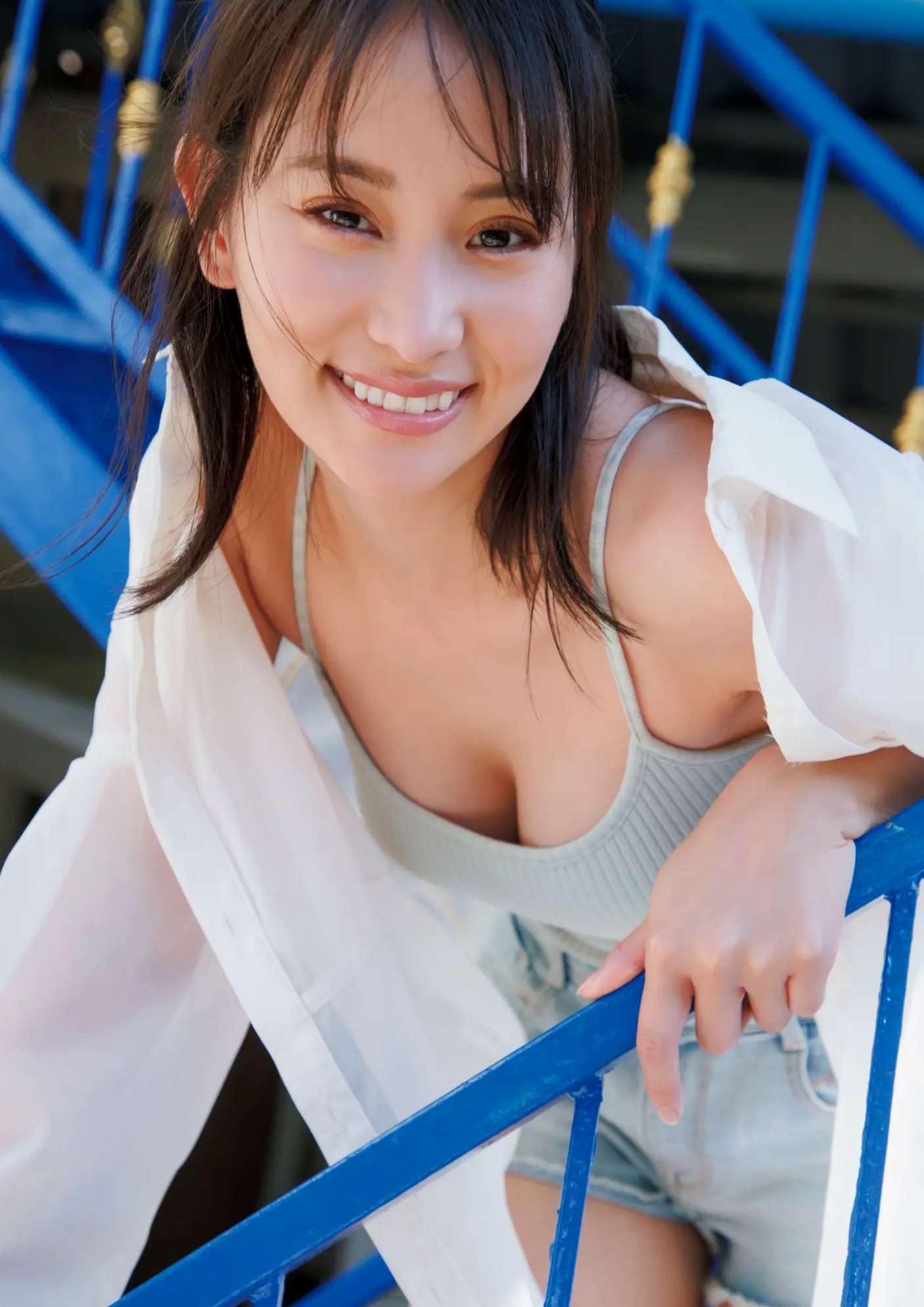 永尾まりや《Capricious》性感内衣与清新户外写真集
