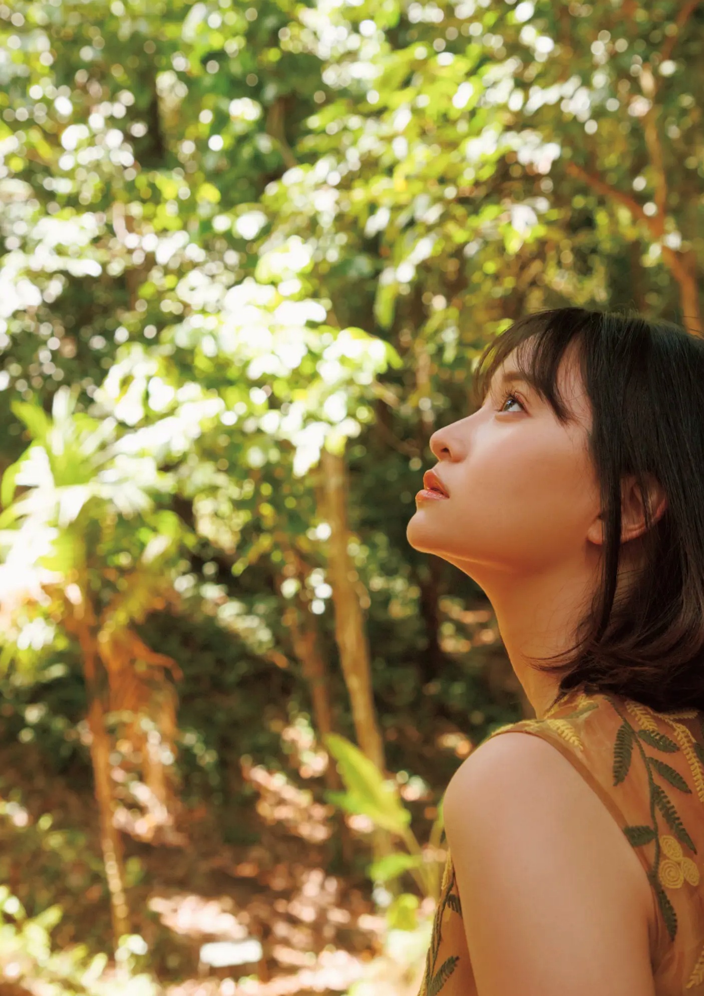 永尾まりや《Capricious》性感内衣与清新户外写真集