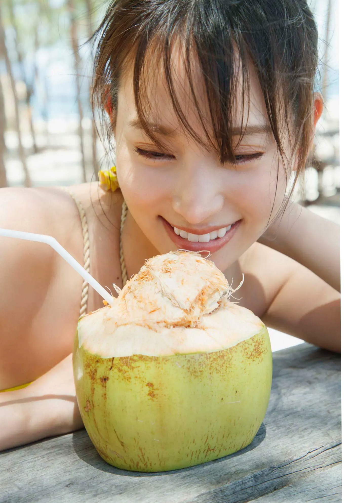 永尾まりや《Capricious》性感内衣与清新户外写真集
