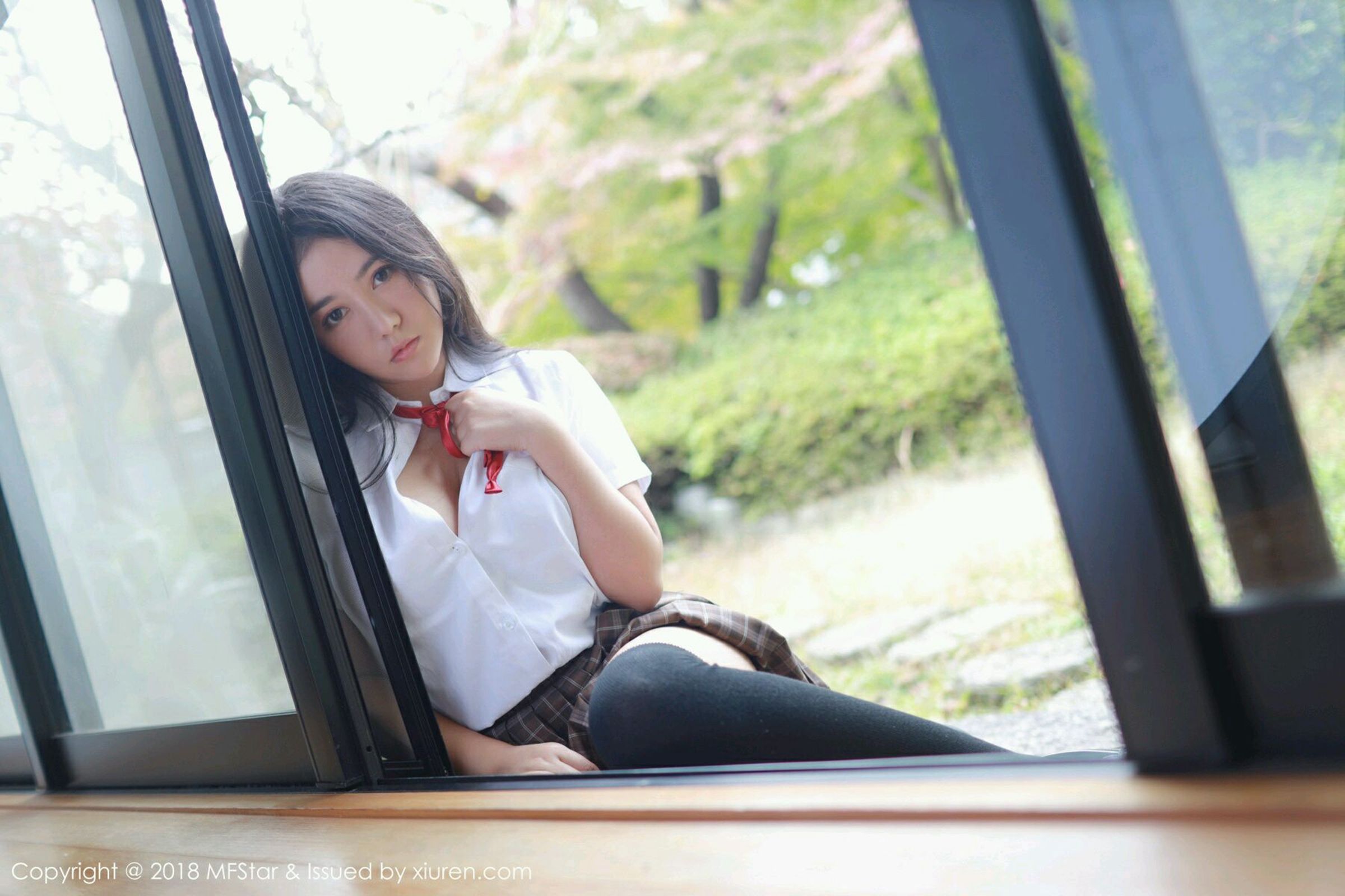 美尻美人玛鲁娜 日本学生妹制服