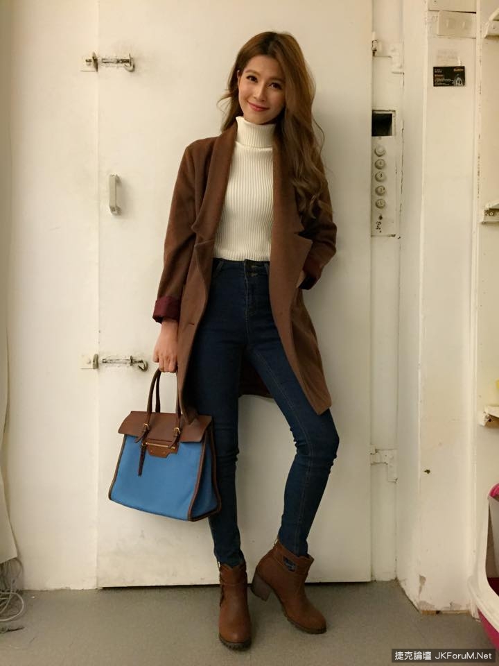 婷婷Usagi(蔡婷婷) 海量私拍闺房美照爆出