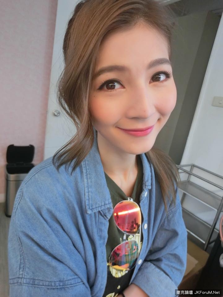 婷婷Usagi(蔡婷婷) 海量私拍闺房美照爆出