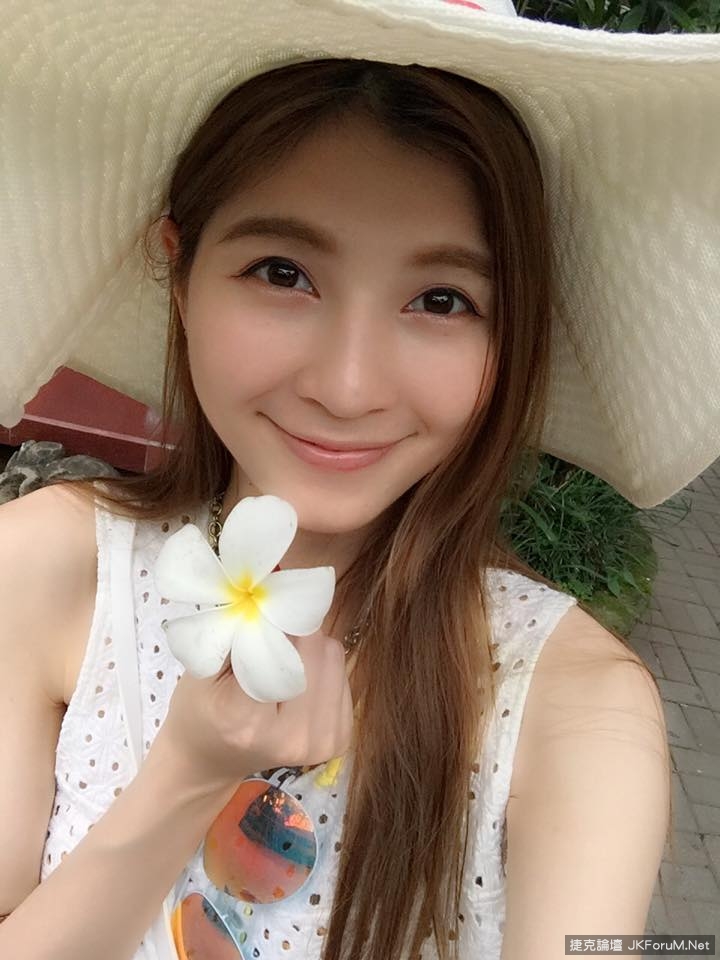 婷婷Usagi(蔡婷婷) 海量私拍闺房美照爆出