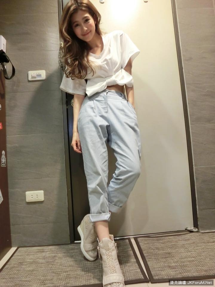 婷婷Usagi(蔡婷婷) 海量私拍闺房美照爆出