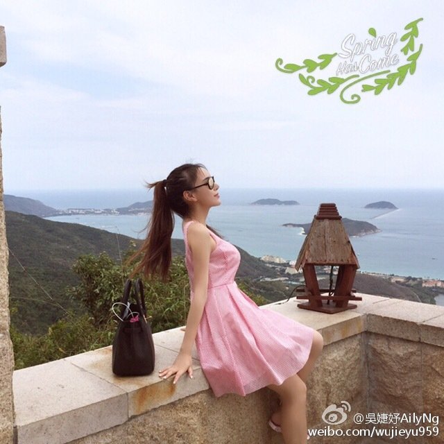 吴婕妤AilyNg 纯天然巨咪微博私房照诱惑写真图