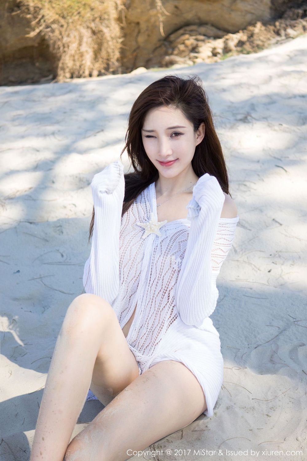 沙滩女神土肥圆矮挫穷 尽态极妍千娇百媚