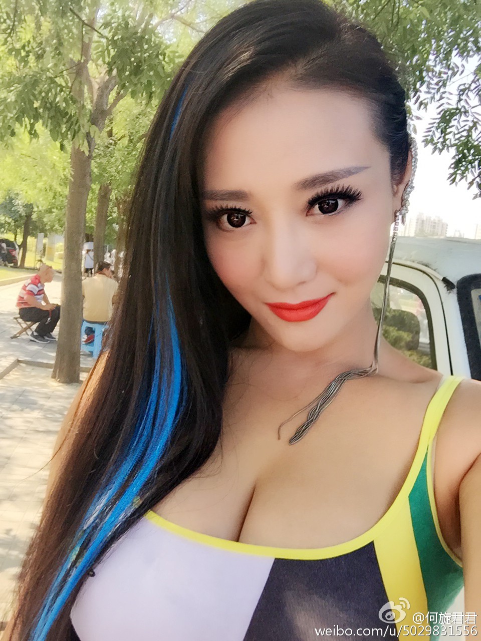 何旋君君 微博性感私房照诱惑写真图