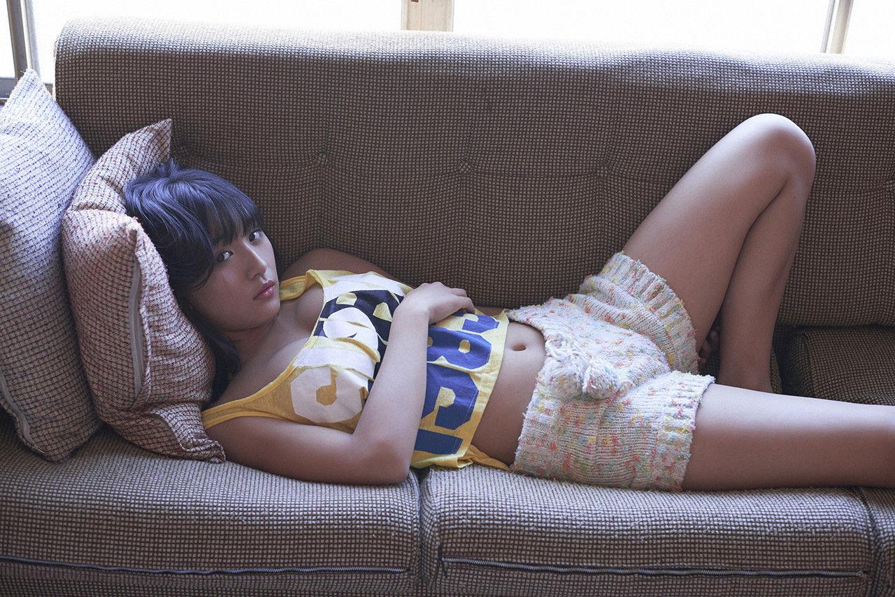 千年一遇浅川梨奈 席卷写真界的超新星