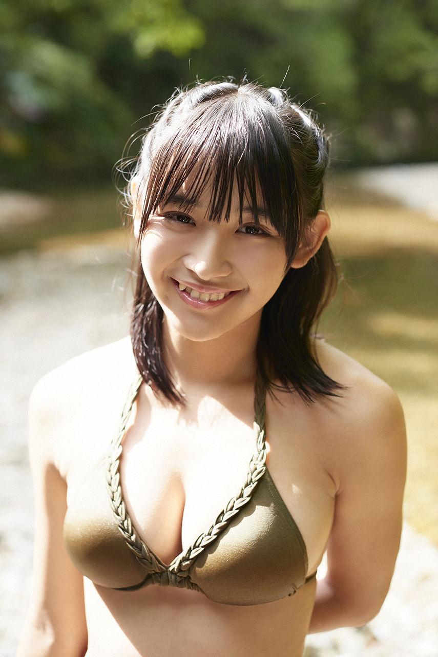 千年一遇浅川梨奈 席卷写真界的超新星