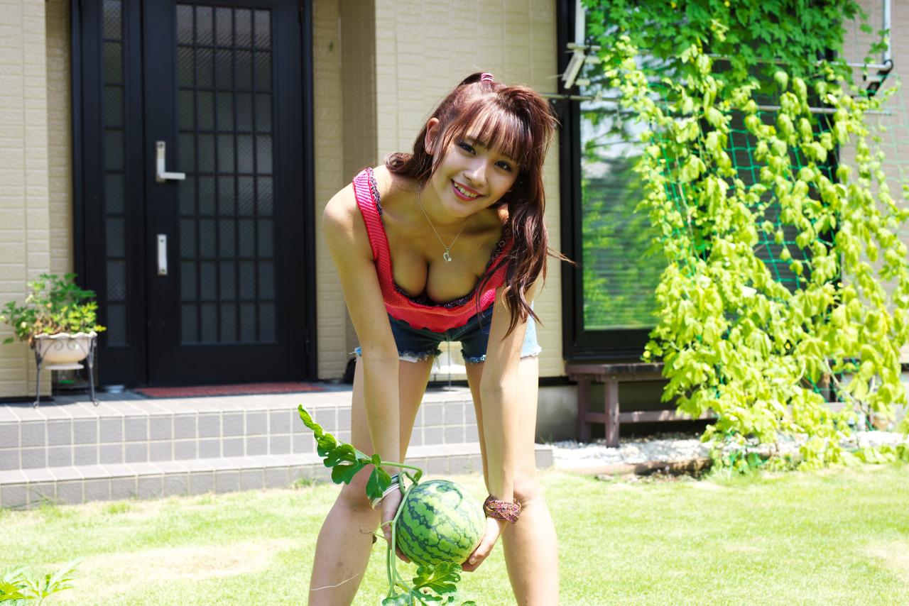 千年一遇浅川梨奈 压倒性治愈系存在感