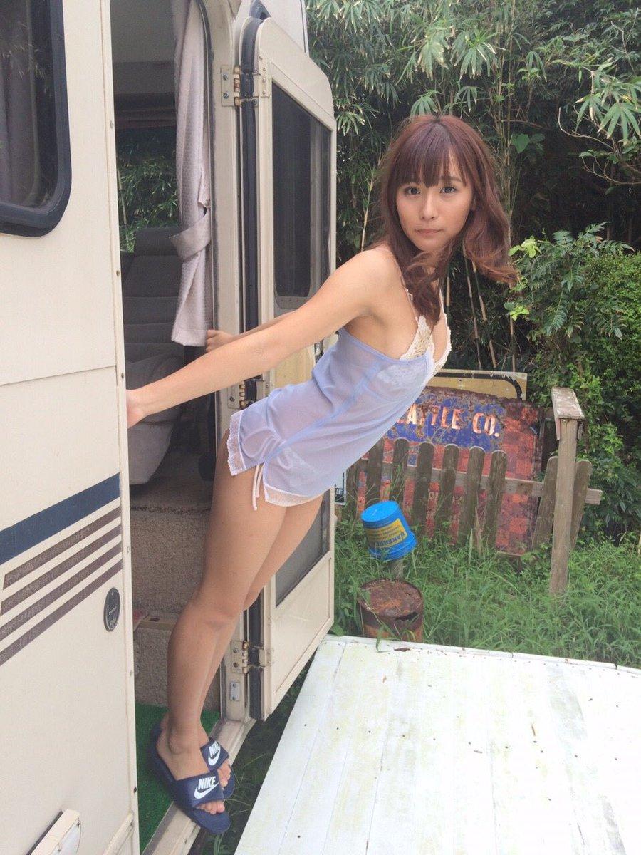 千年一遇浅川梨奈 压倒性治愈系存在感