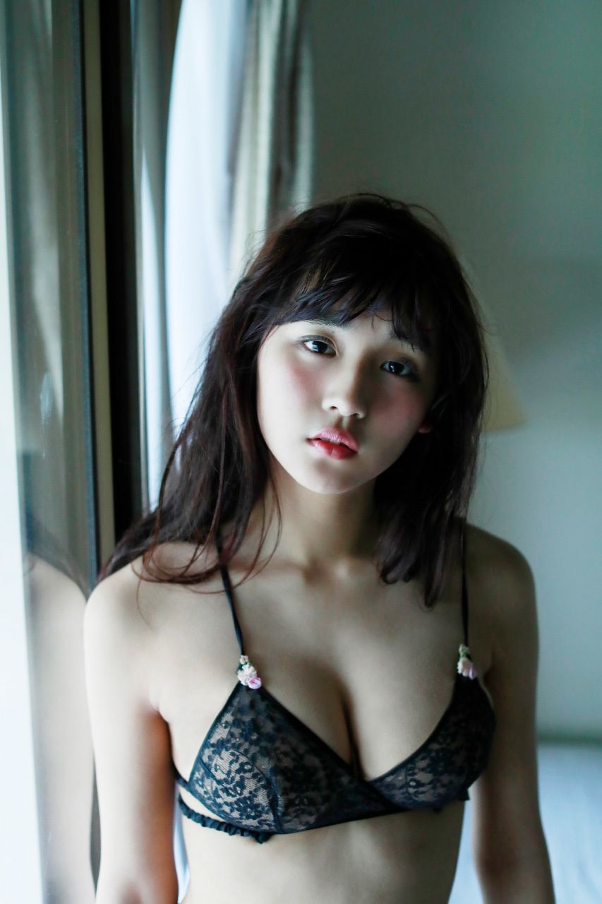 千年一遇浅川梨奈 美少女登顶王者荣耀