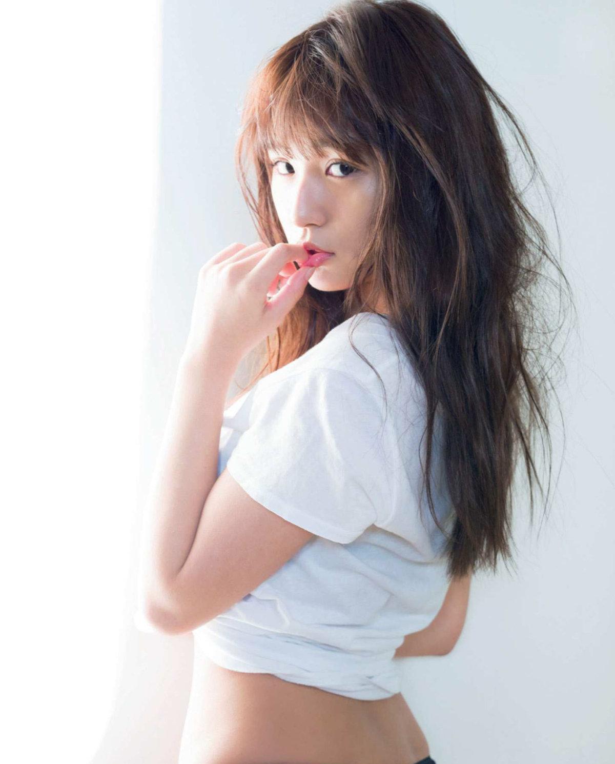 浅川梨奈- 2018年周刊杂志写真合辑