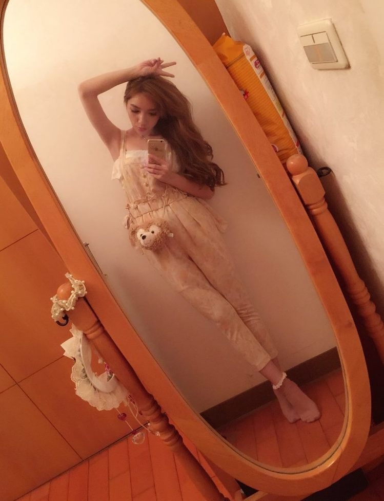 李玉琳- 中荷混血麻豆女神