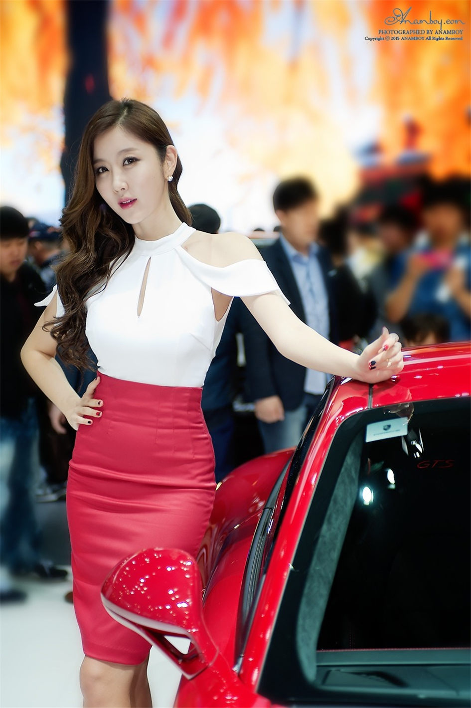 性感美女崔星雅2015韩国国际车展图片