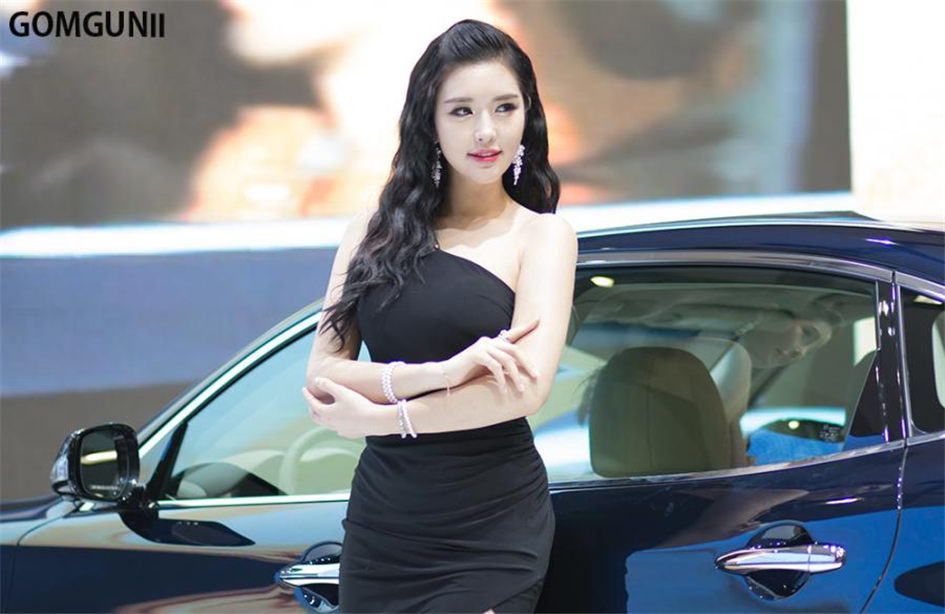 2015韩国国际车展气质美女崔星河
