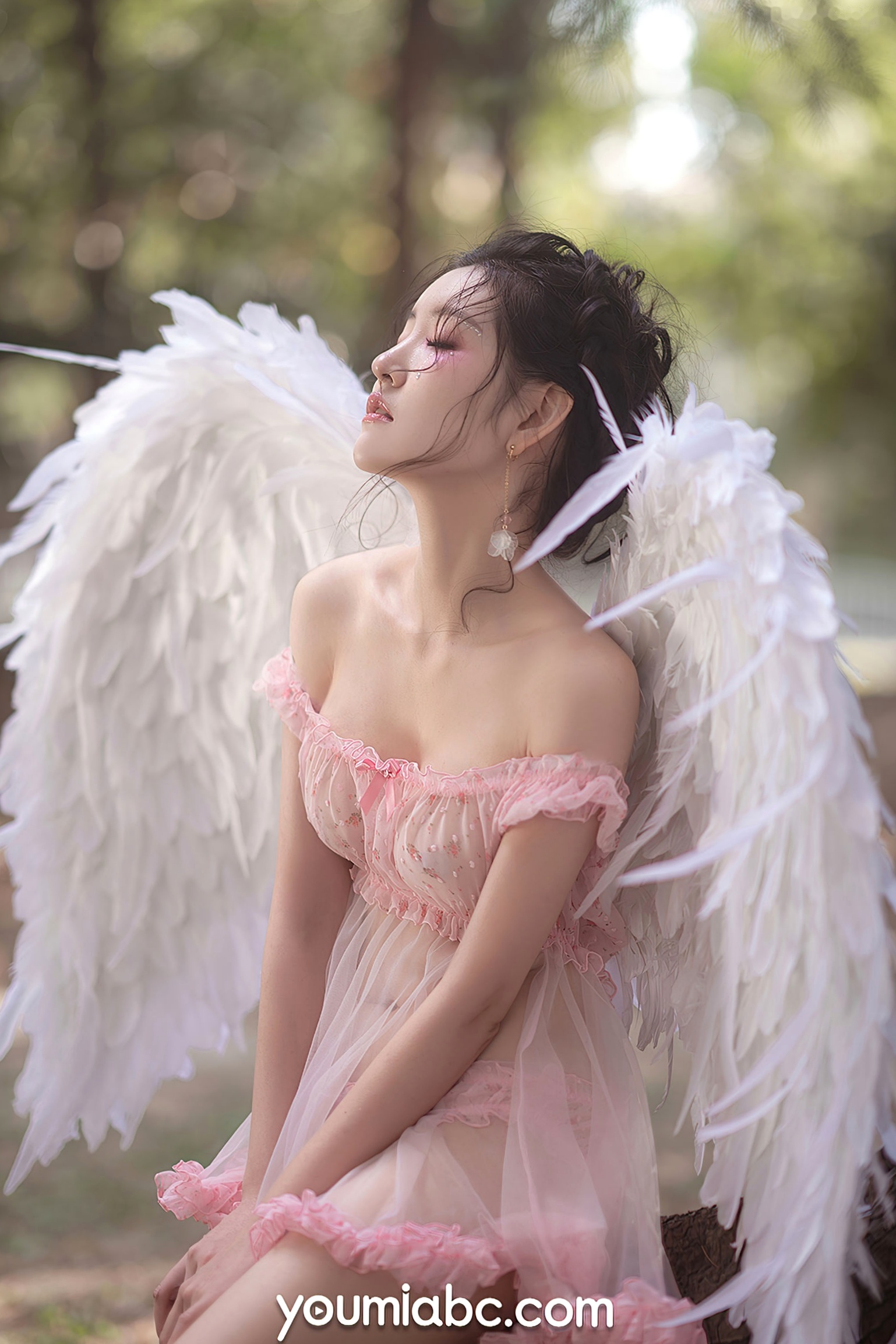 Gallery - YouMi尤蜜-沈梦瑶《粉天使》:森林户外角色扮演,粉色蕾丝透视睡裙,化身梦幻羽翼小天使,极致唯美撩人,无圣光大尺度写真尤蜜荟 - Chiness Model 角色扮演性感私房照大尺度 沈梦瑶女神私房照_秀色女神