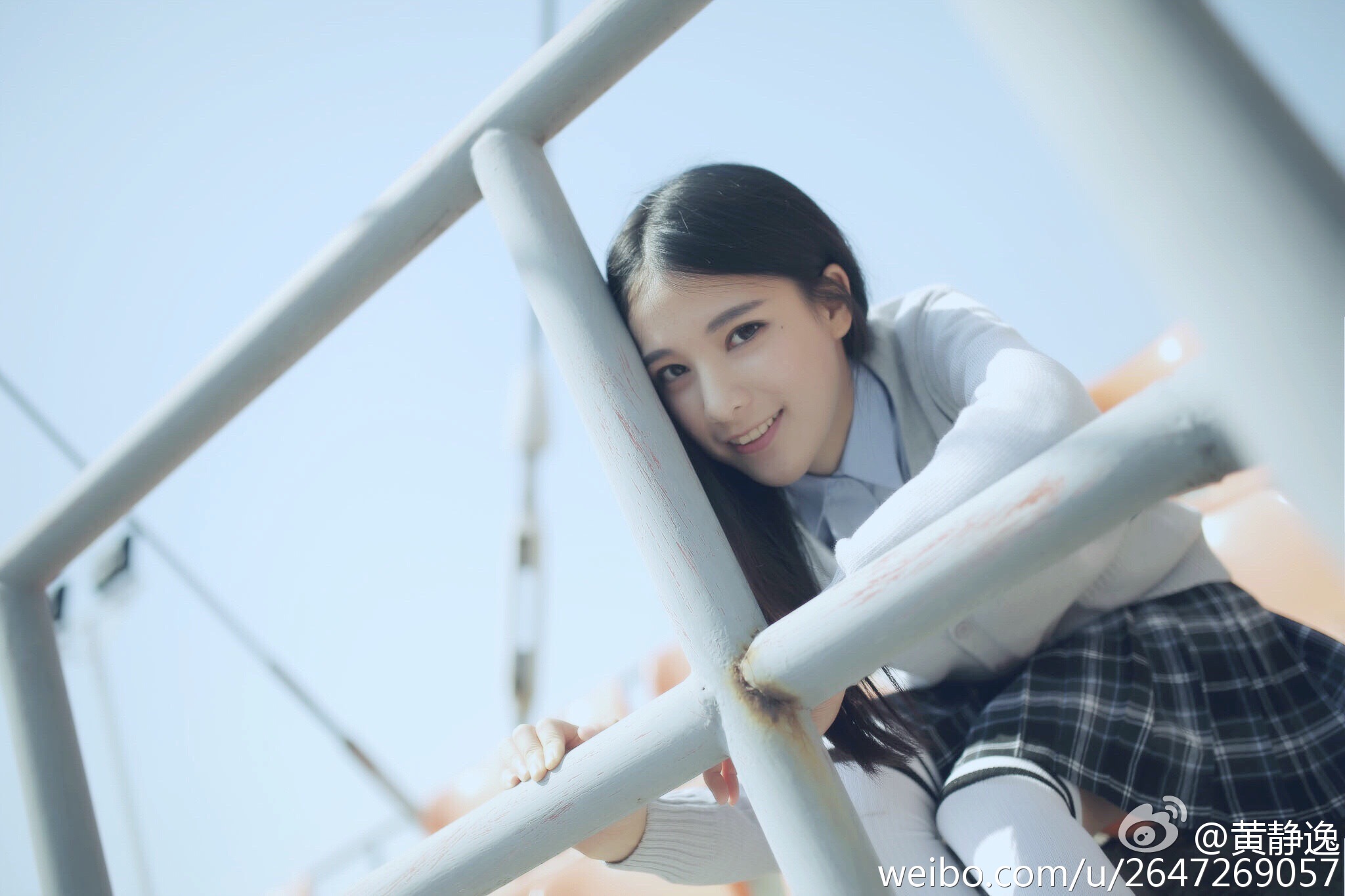 黄静逸 华中科大女神校花私房照诱惑写真图~