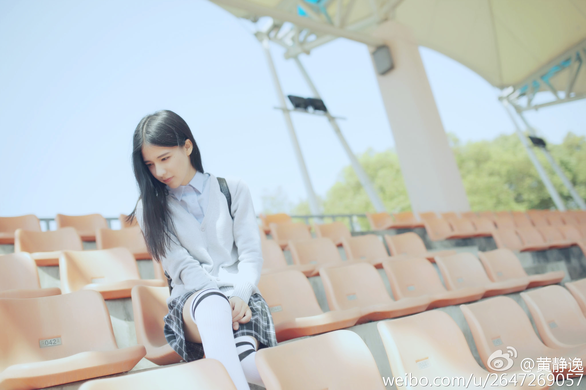 黄静逸 华中科大女神校花私房照诱惑写真图~