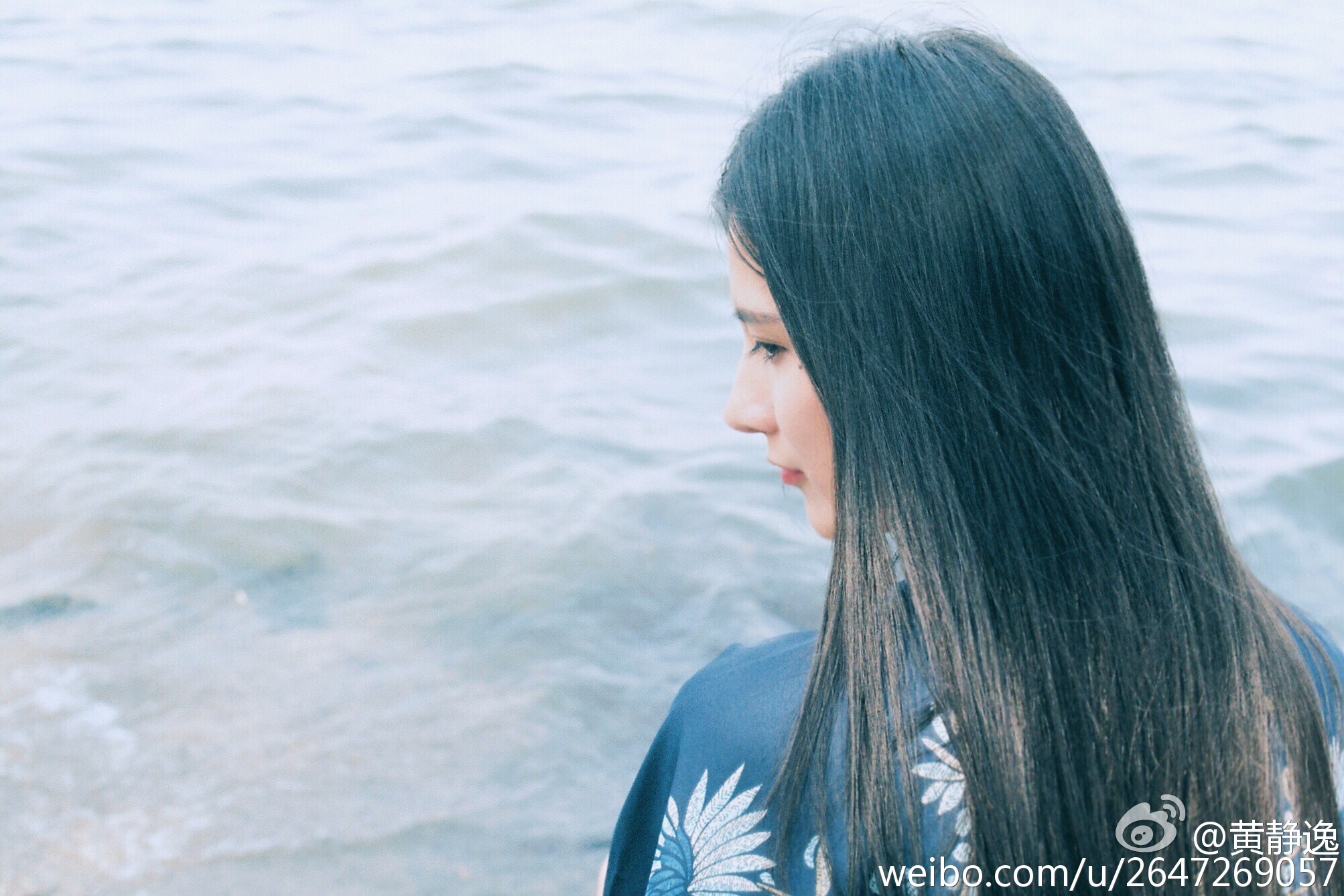 黄静逸 华中科大女神校花私房照诱惑写真图~