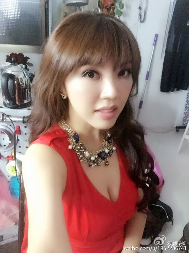 刘乐妍 自豪咪咪是H罩杯